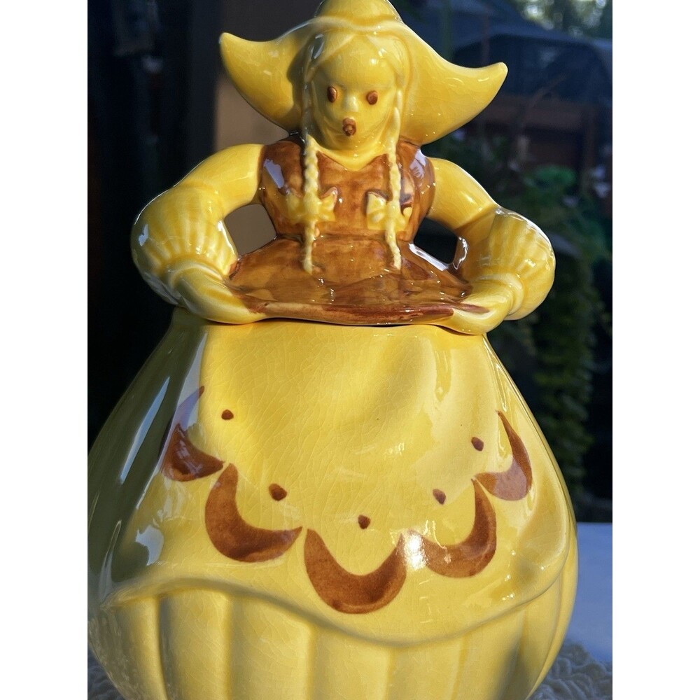 Nice antique red wing pottery Dutch girl Katrina yellow glaze cookie jar